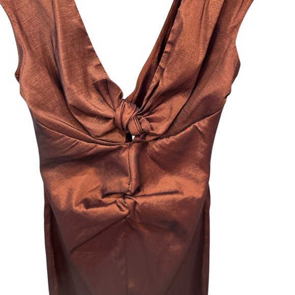 Pinup Couture Brown Off-Shoulder Midi Dress - Picture 4 of 9